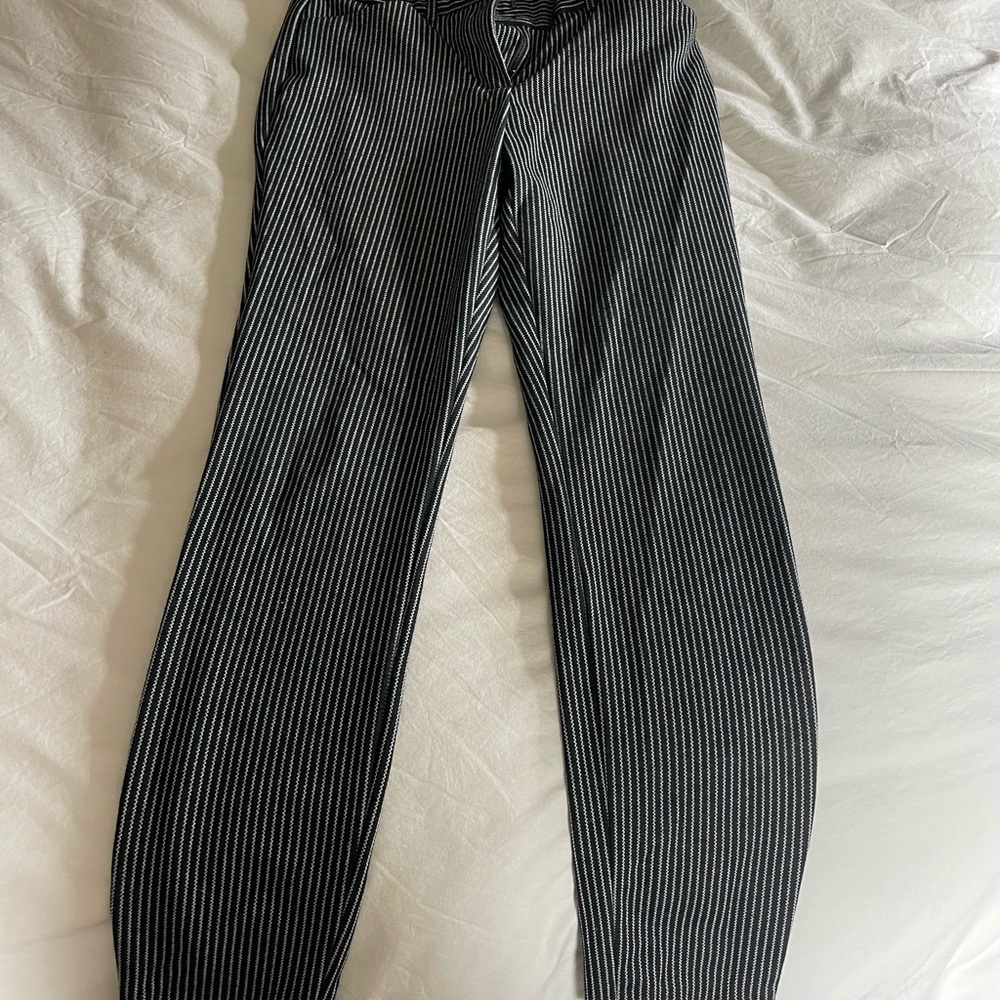 Women’s Express Black and White Striped Pants
